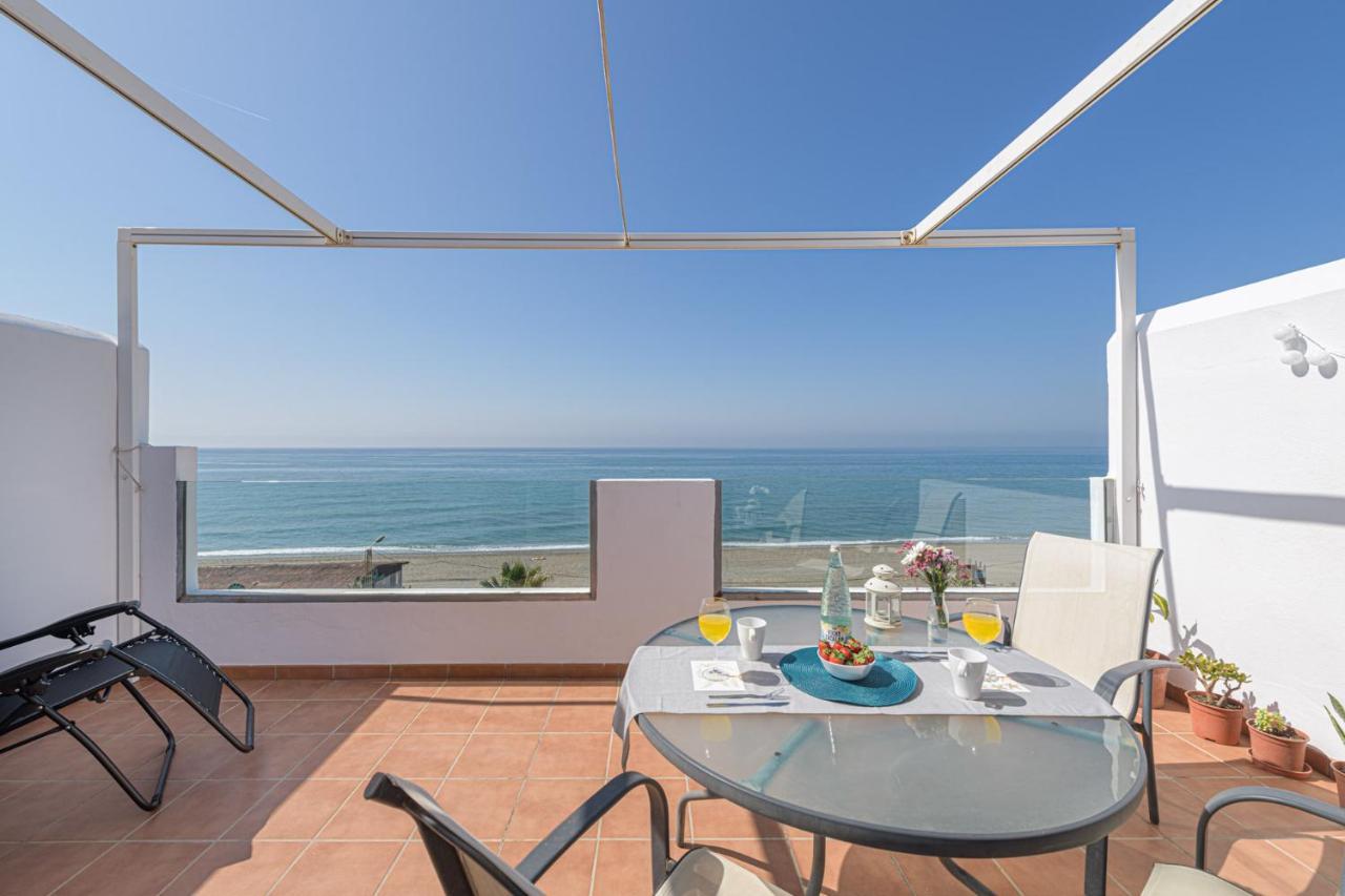 Wintowinrentals Amazing Front Sea View & Relax Torre de Benagalbon Kültér fotó