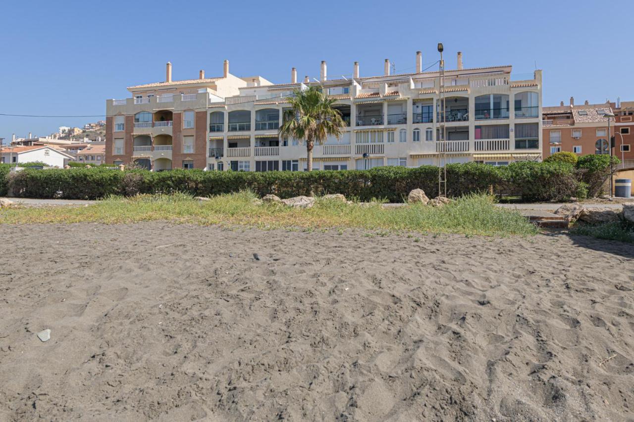 Wintowinrentals Amazing Front Sea View & Relax Torre de Benagalbon Kültér fotó