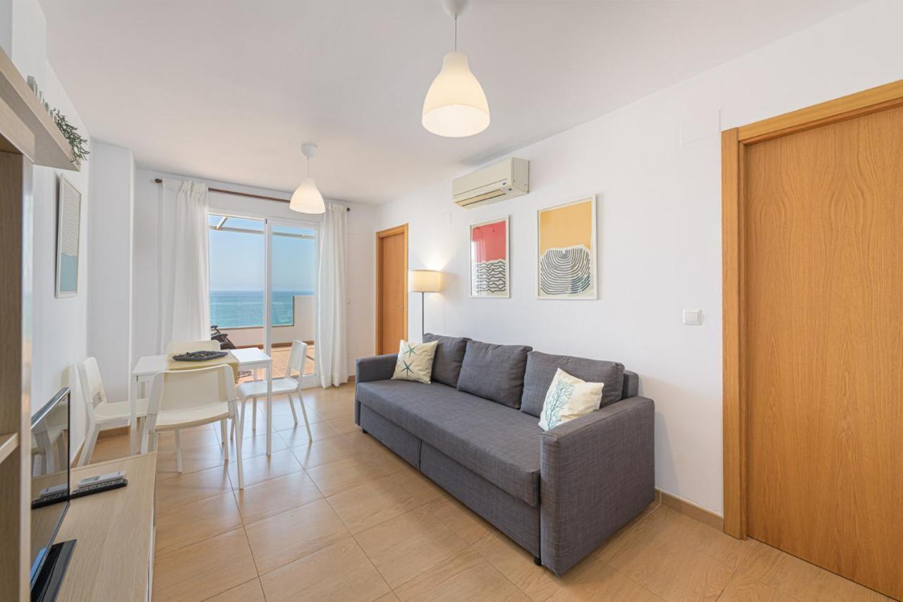 Wintowinrentals Amazing Front Sea View & Relax Torre de Benagalbon Kültér fotó
