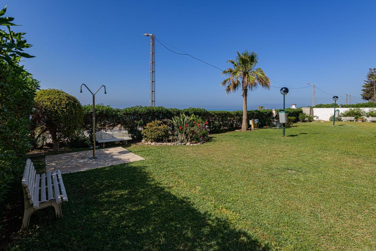 Wintowinrentals Amazing Front Sea View & Relax Torre de Benagalbon Kültér fotó